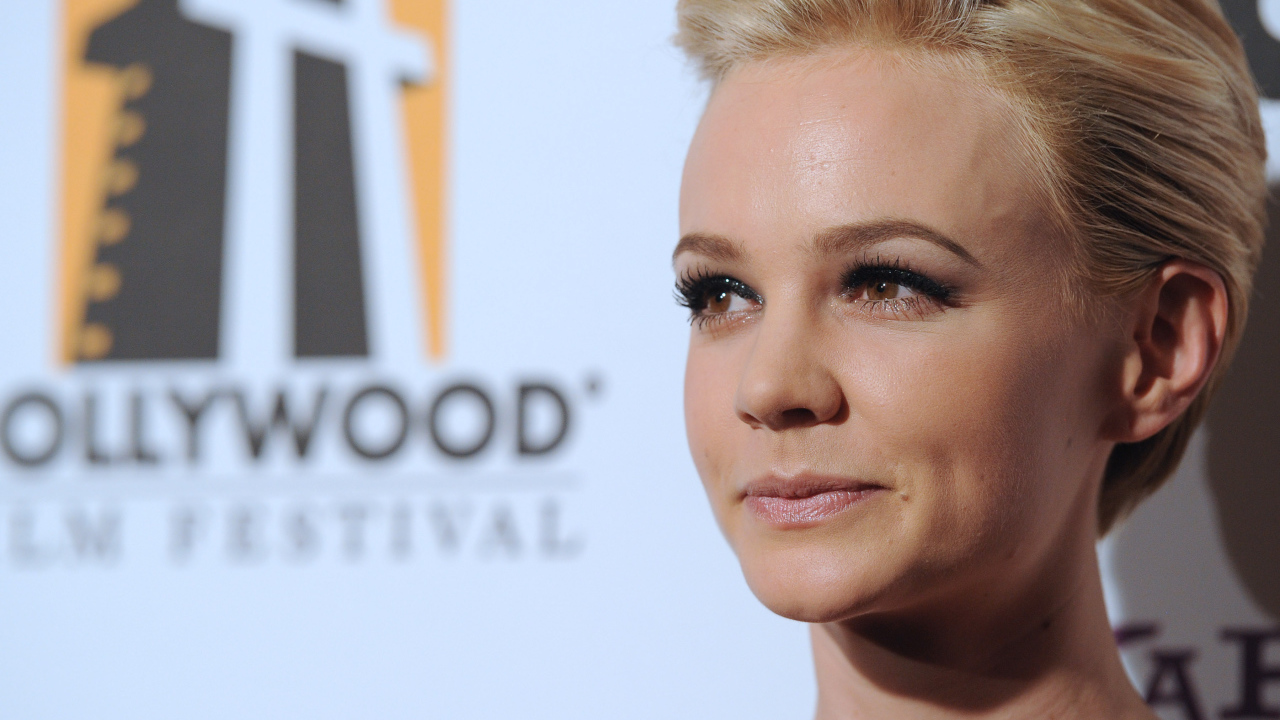 Популярная актриса Кэри Маллиган