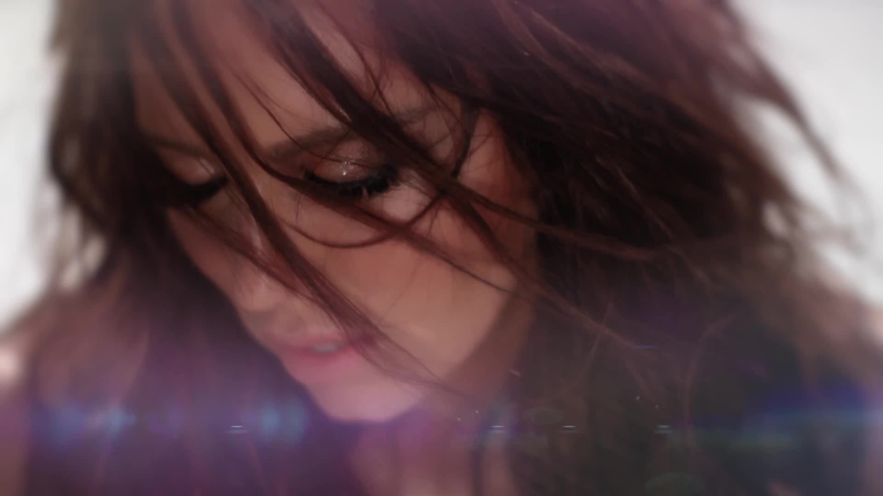 Популярная Алина Артц