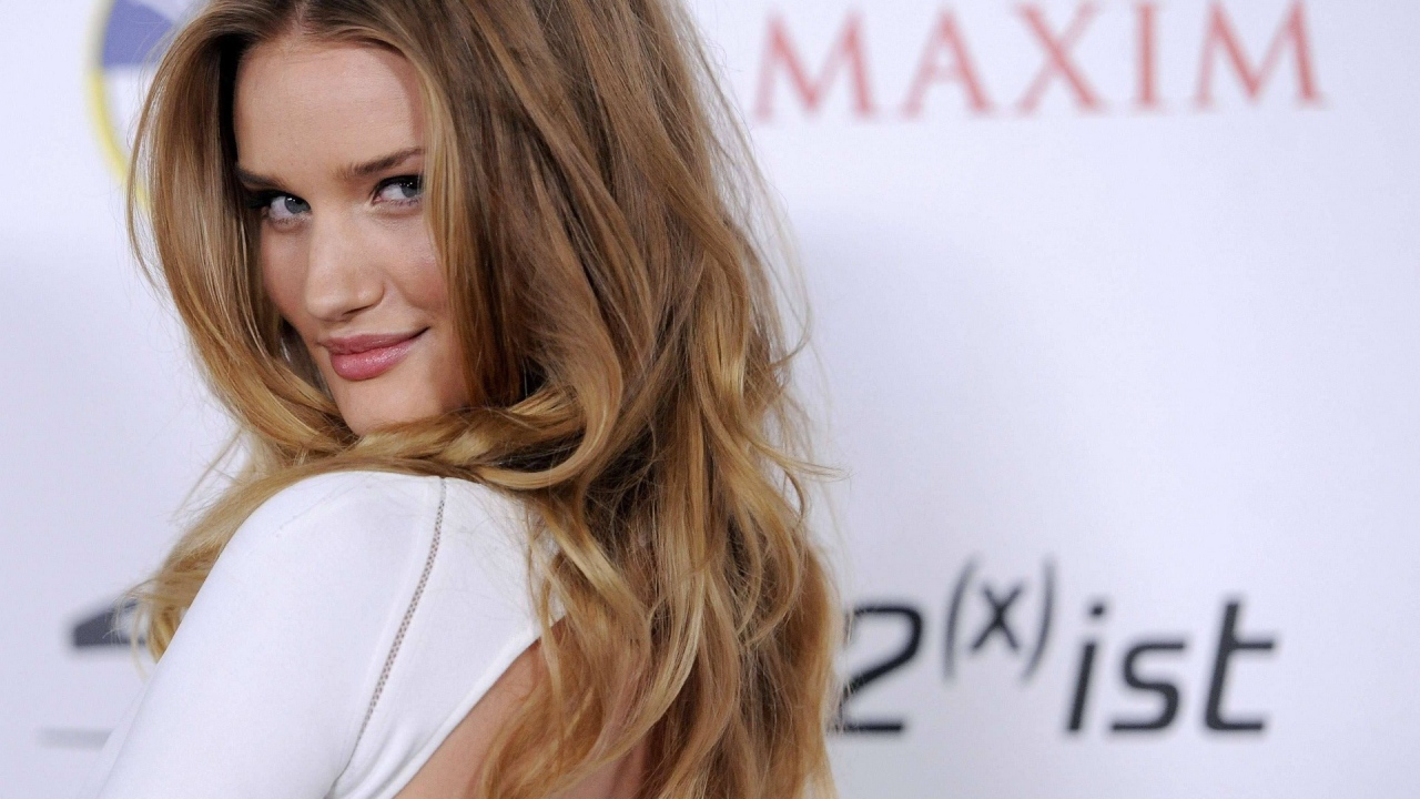 Очаровательная актриса Роузи Хантингтон-Уайтли