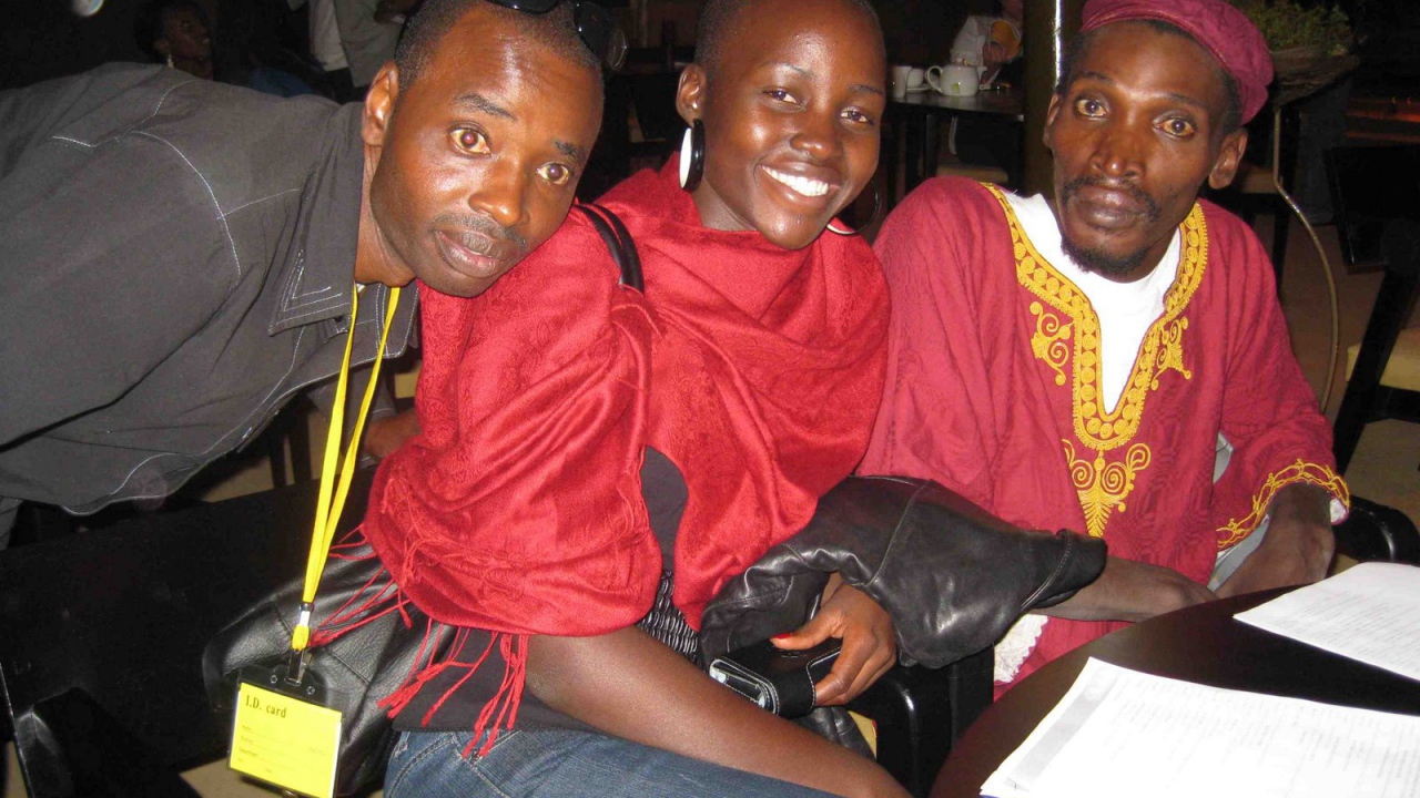 Знаменитая Лупита Нионго