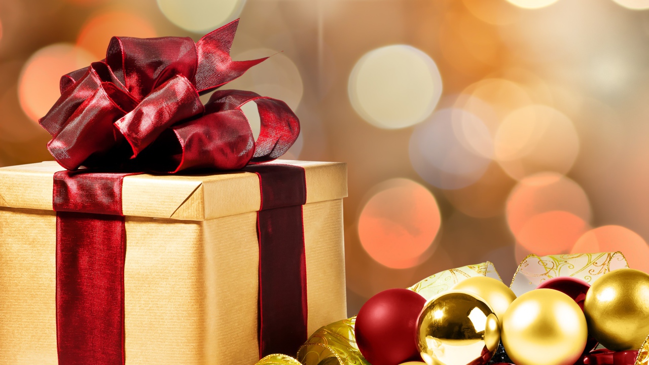 Подарок в коробке