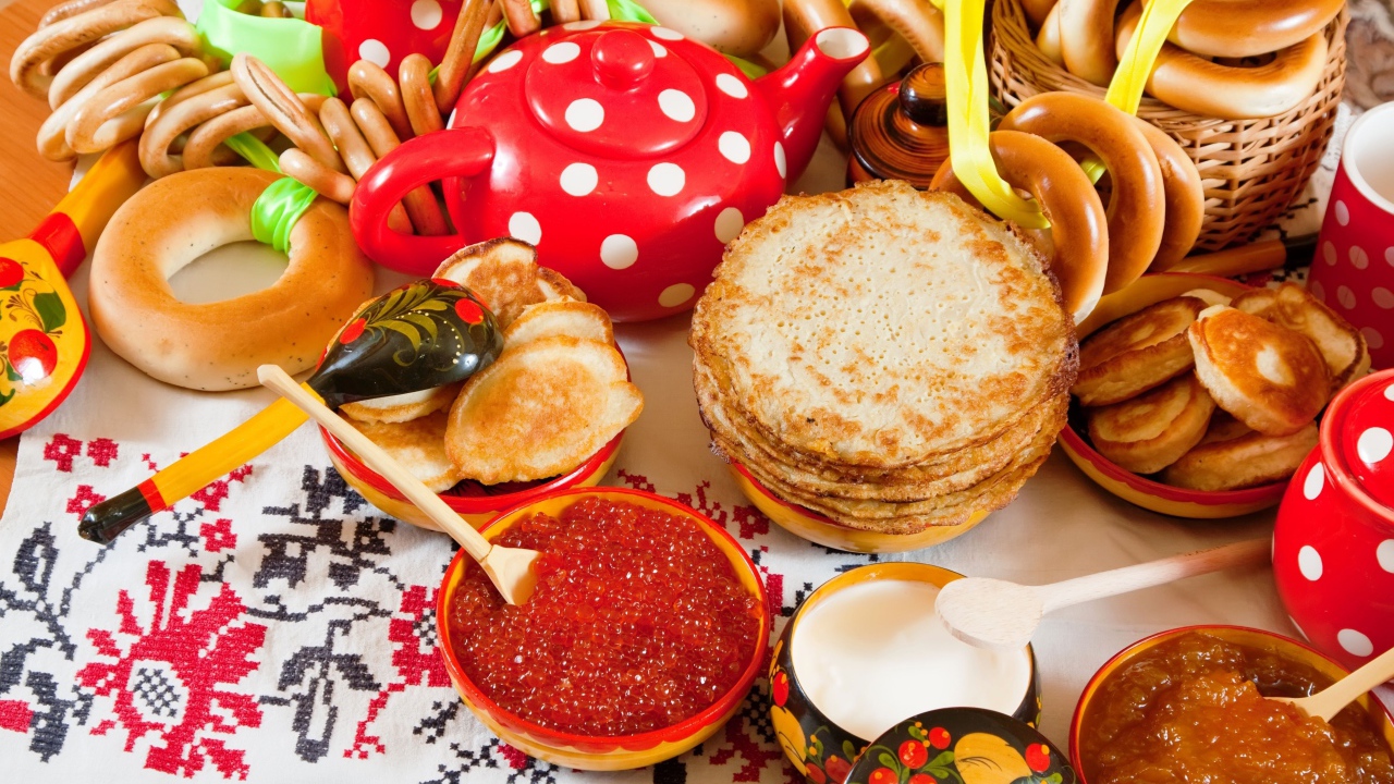 Застолье на Масленицу