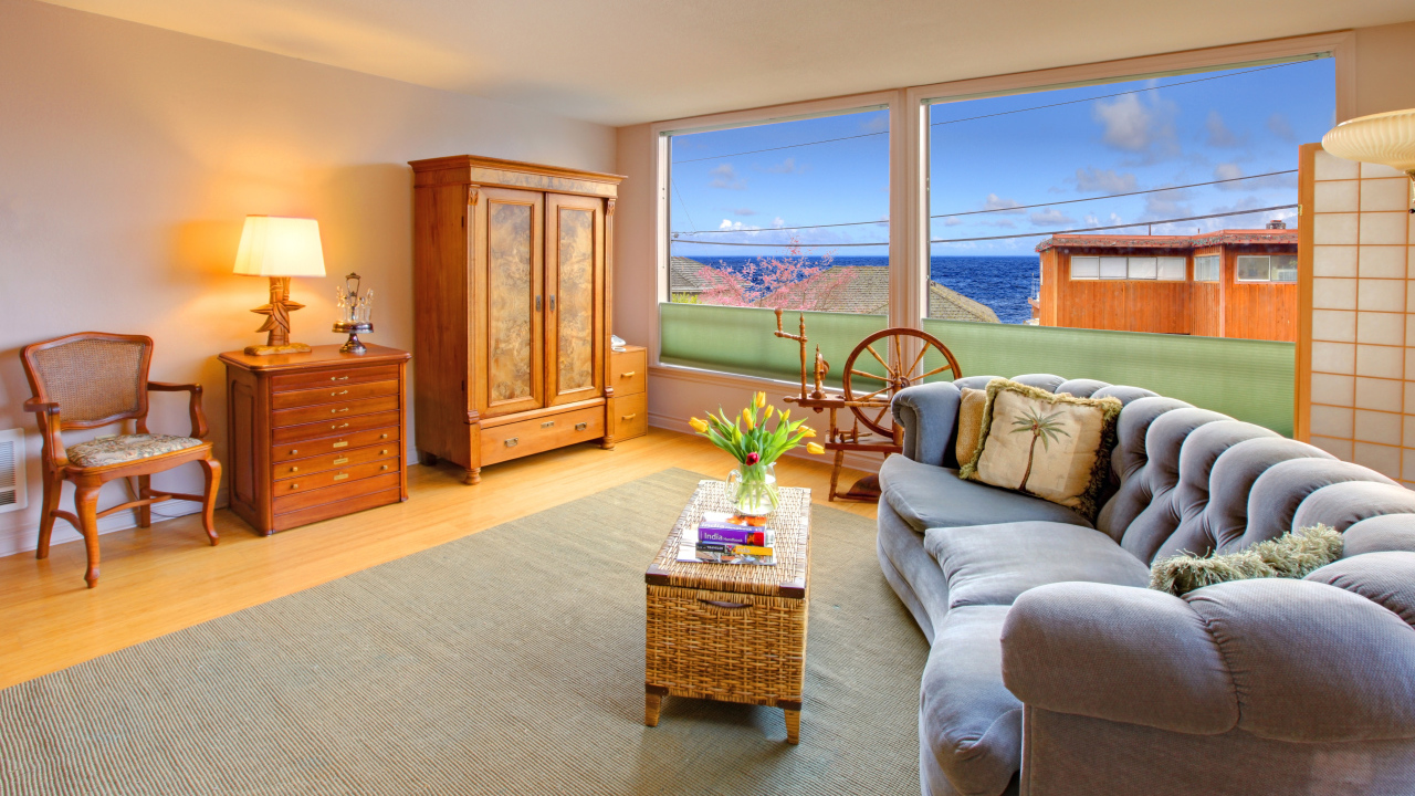 Комната в доме у моря