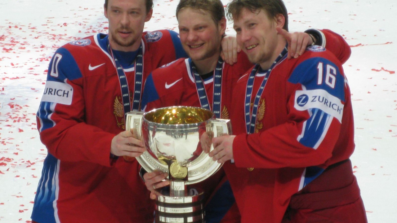 Славный Олег Твердовский