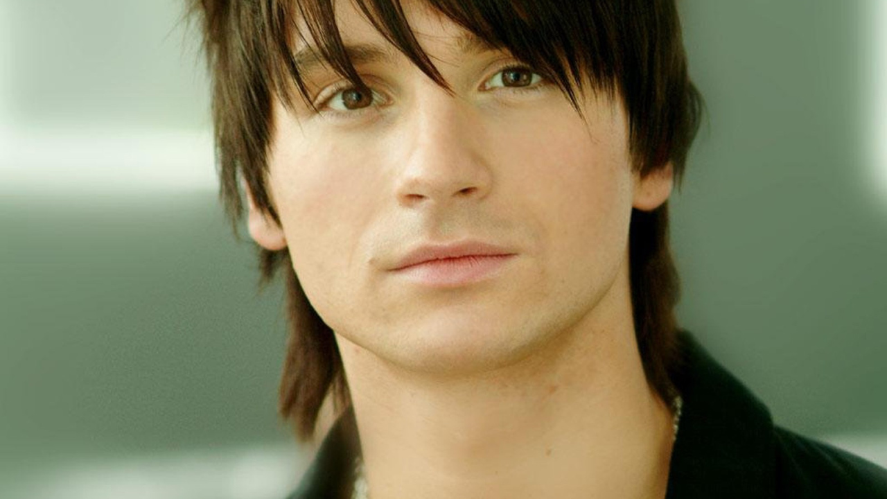 Знаменитость Сергей Лазарев