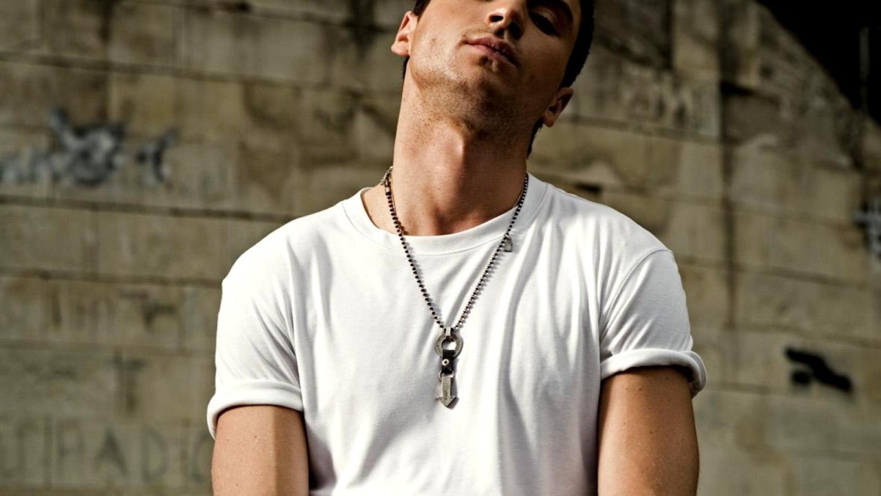 Суперзвезда Сергей Лазарев