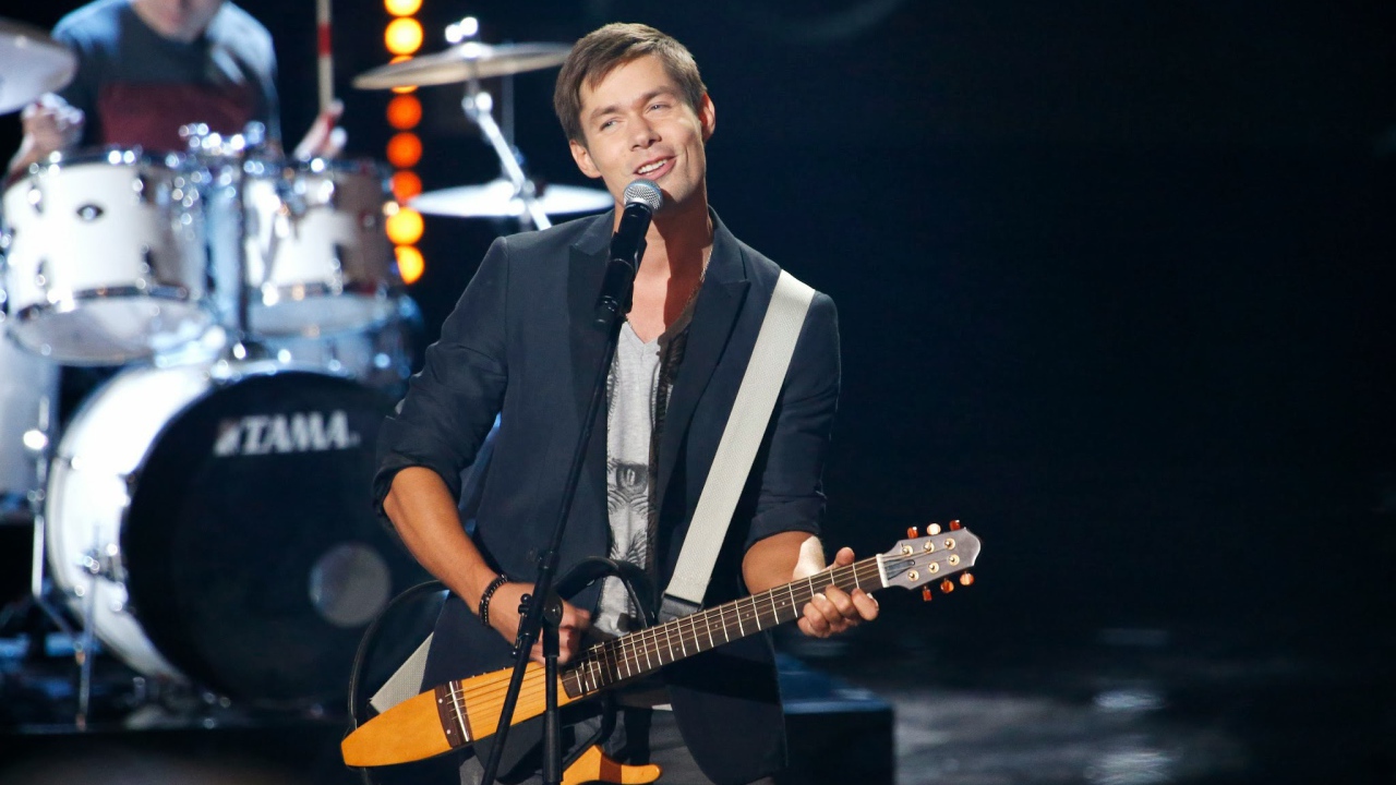 Знаменитая Суперзвезда Стас Пьеха