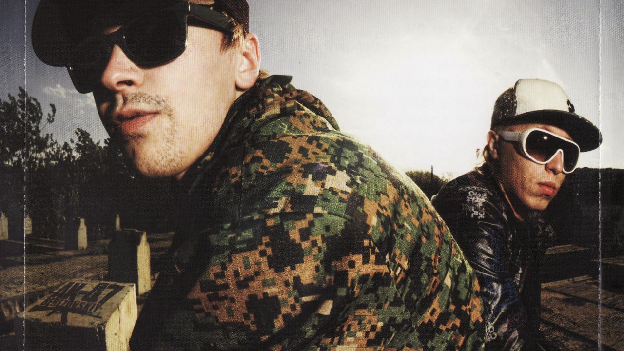 Знаменитый киноактер Витя АК