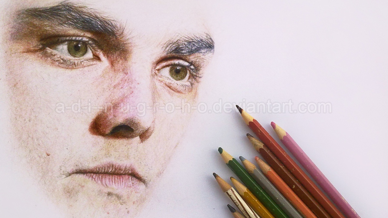 Известный актер Джерард Уэй