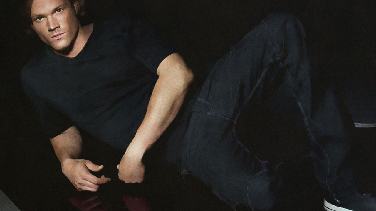 Популярный Актер Джаред Падалеки