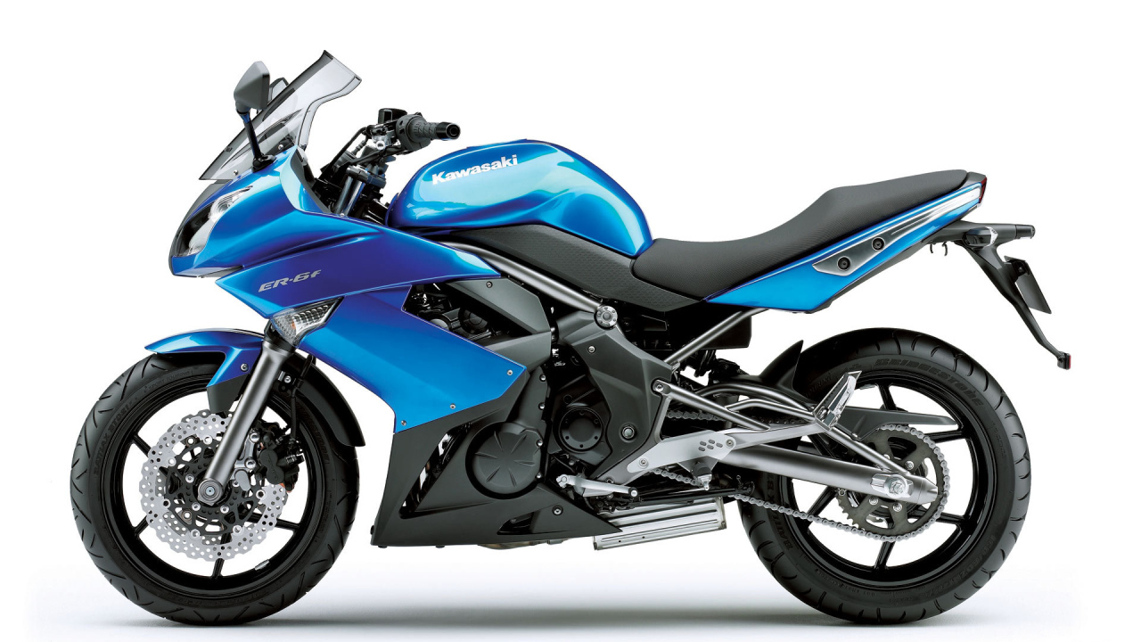 Красивый мотоцикл Kawasaki ER-6f