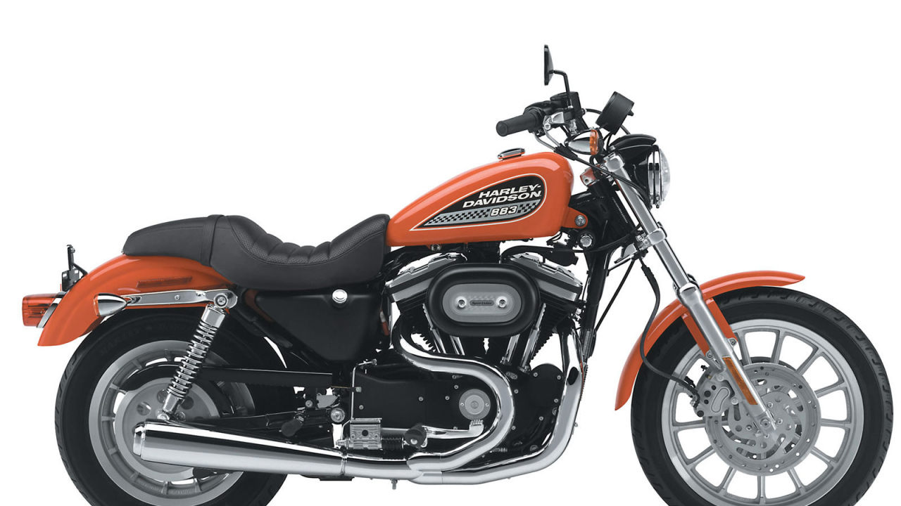 Быстрый мотоцикл Harley-Davidson XL 883R Sportster Roadster