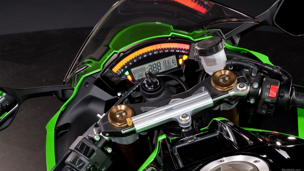 Быстрый мотоцикл Kawasaki Ninja ZX-10R