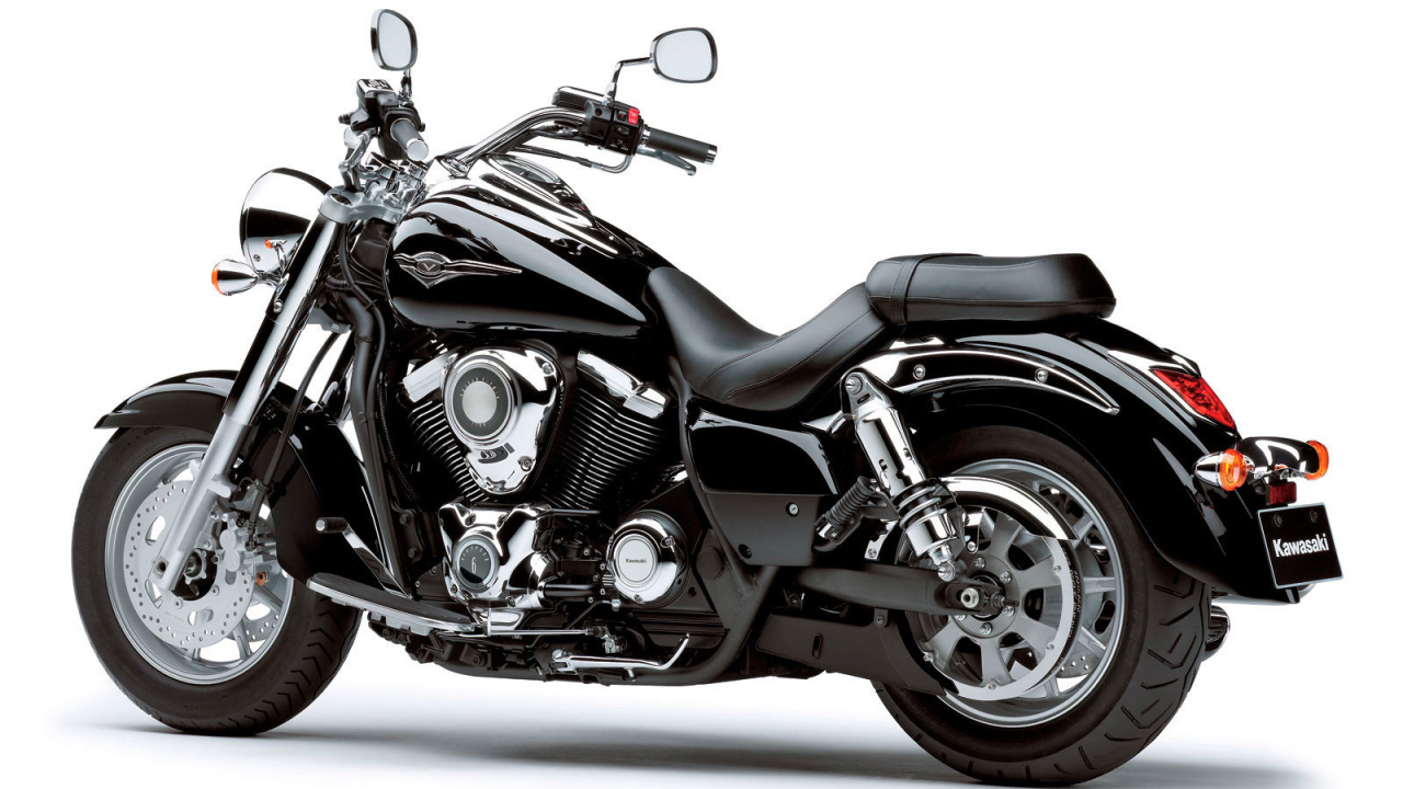 Быстрый мотоцикл Kawasaki VN 1700 Classic