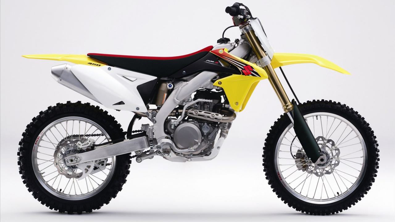 Невероятно быстрый мотоцикл Suzuki RM-Z 250