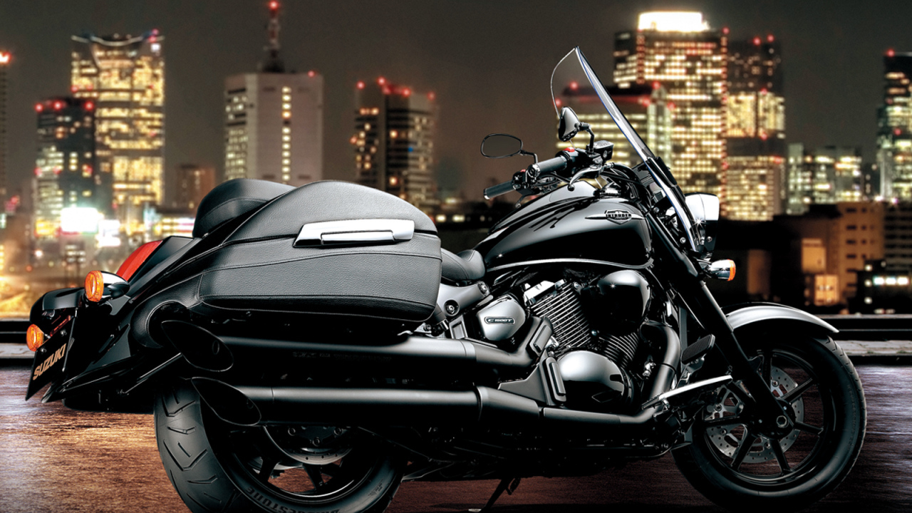 Мотоцикл Suzuki модели  Intruder C1500T