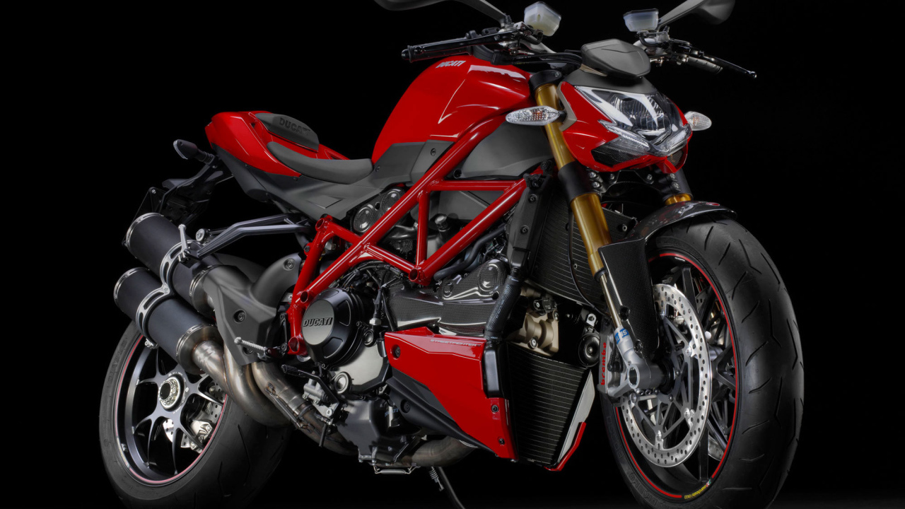 Новый мотоцикл Ducati Streetfighter 848