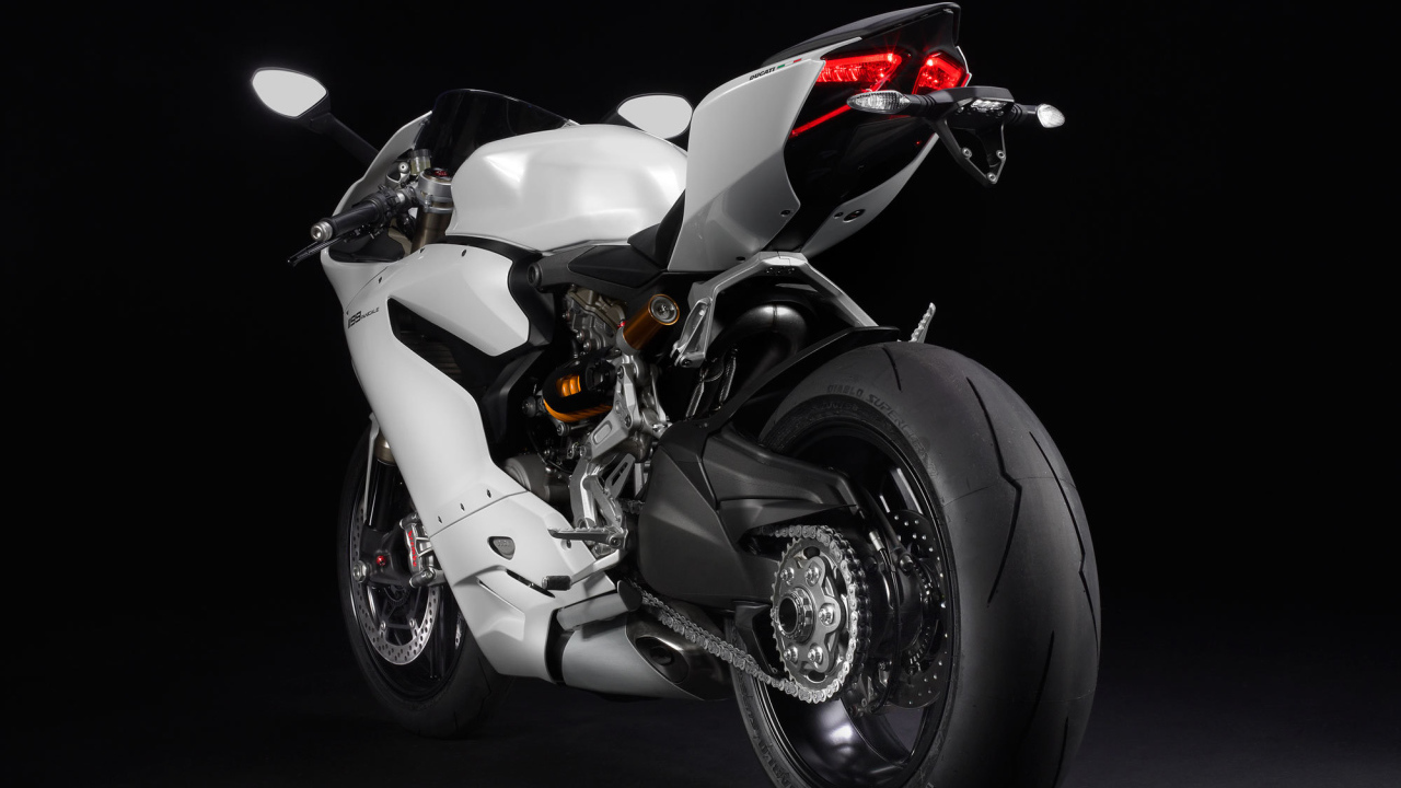 Новый мотоцикл Ducati Superbike 1199 Panigale