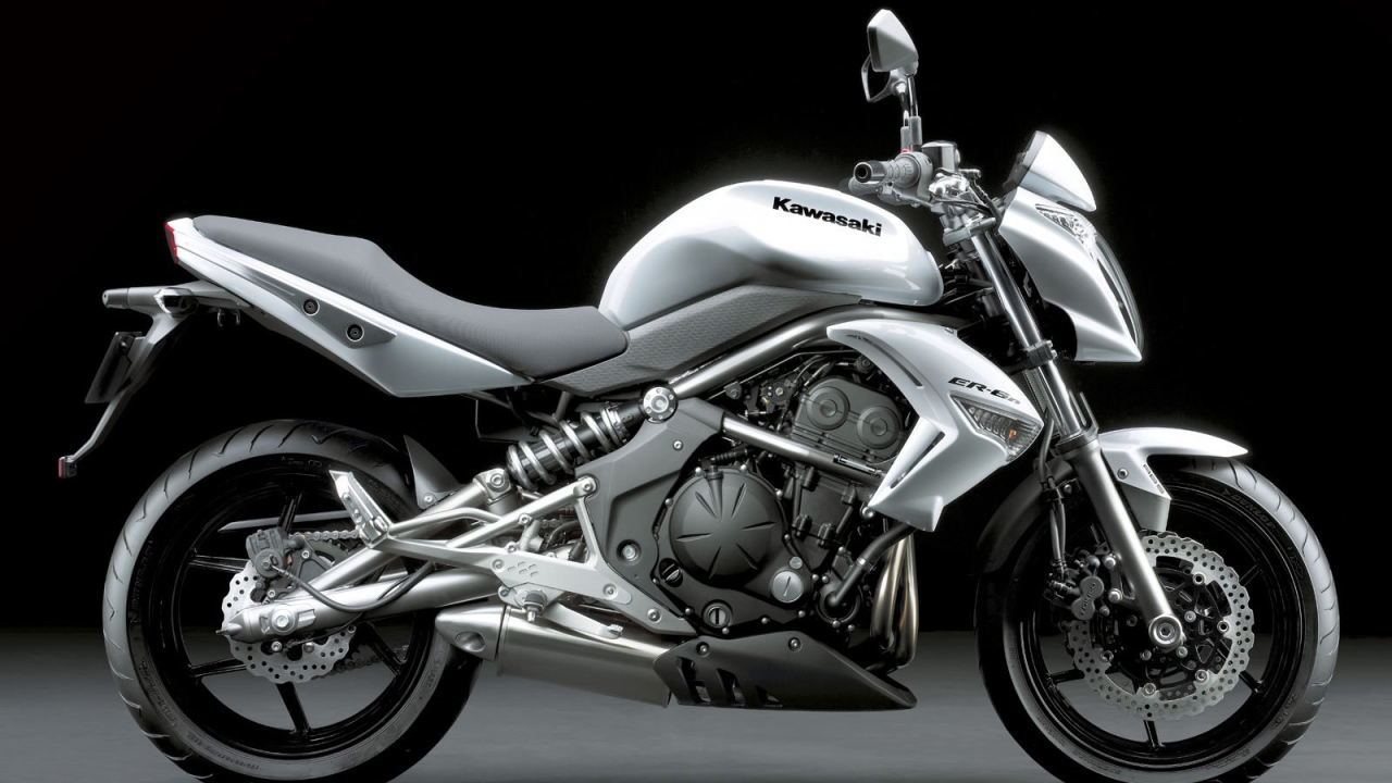 Новый мотоцикл Kawasaki ER-6f