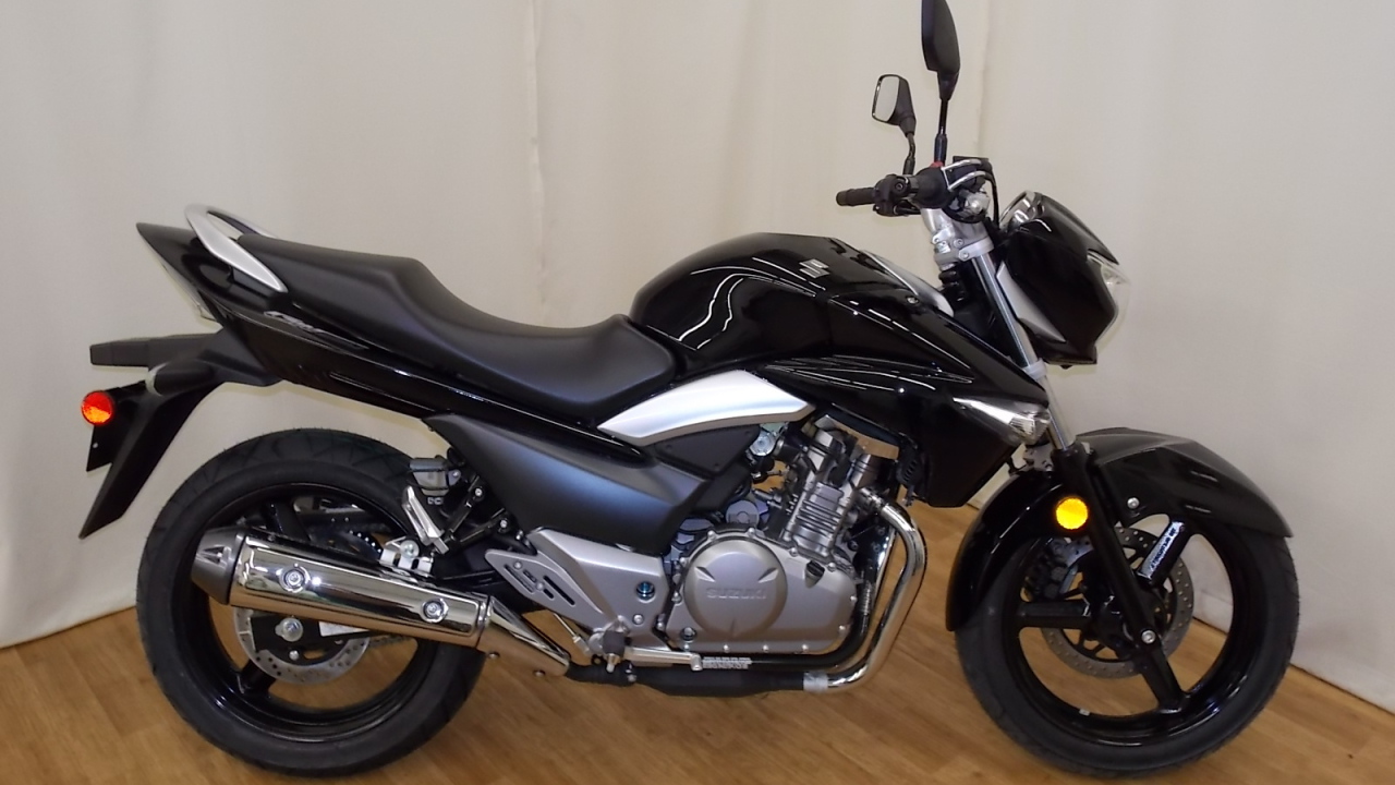 Новый мотоцикл Suzuki DR 200 SE