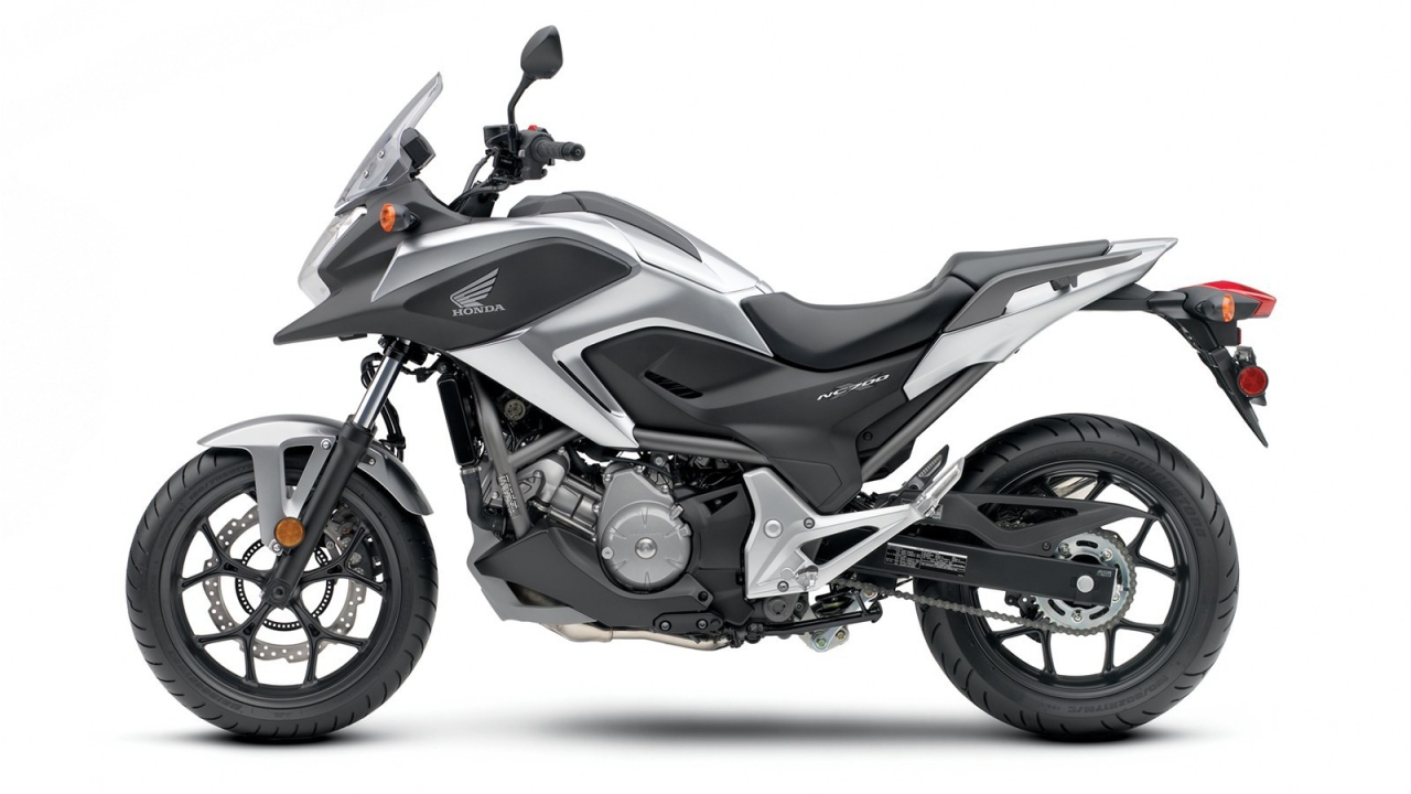 Новый надежный мотоцикл Honda NC 700 X