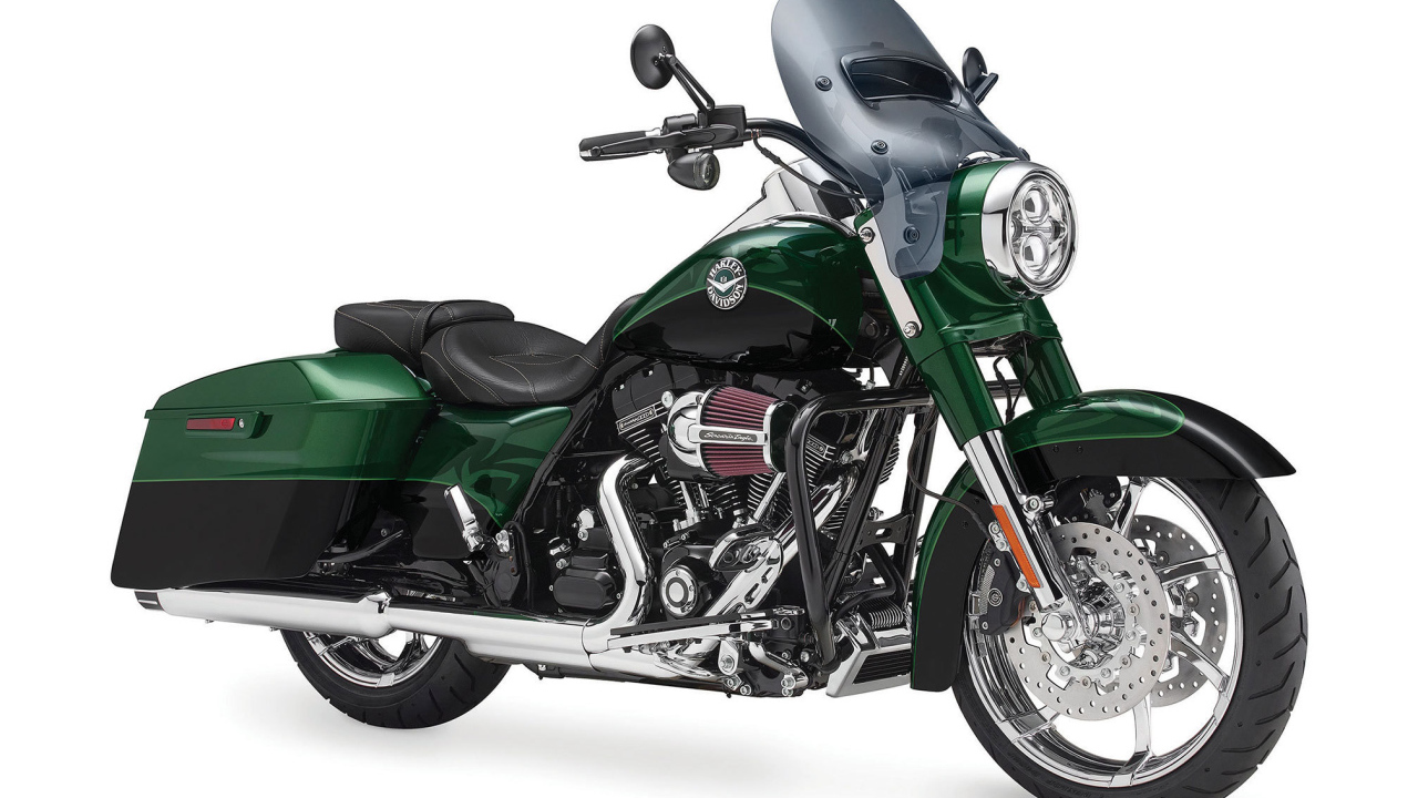 Популярный мотоцикл Harley-Davidson CVO Road King