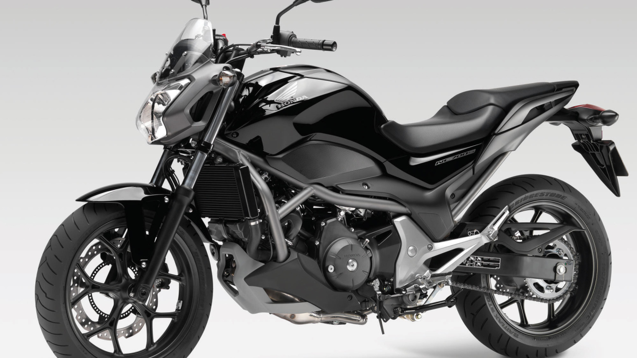 Тест-драйв мотоцикла Honda NC 700 S