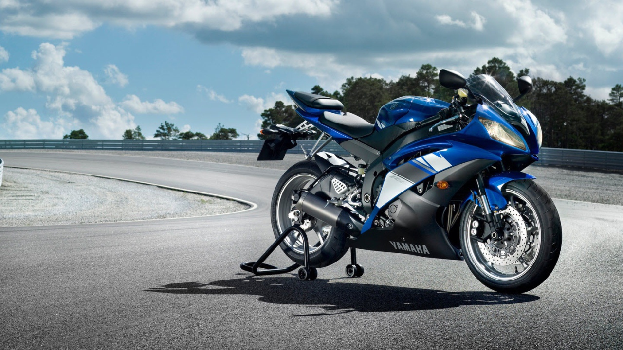 Мотоцикл Yamaha YZF R6