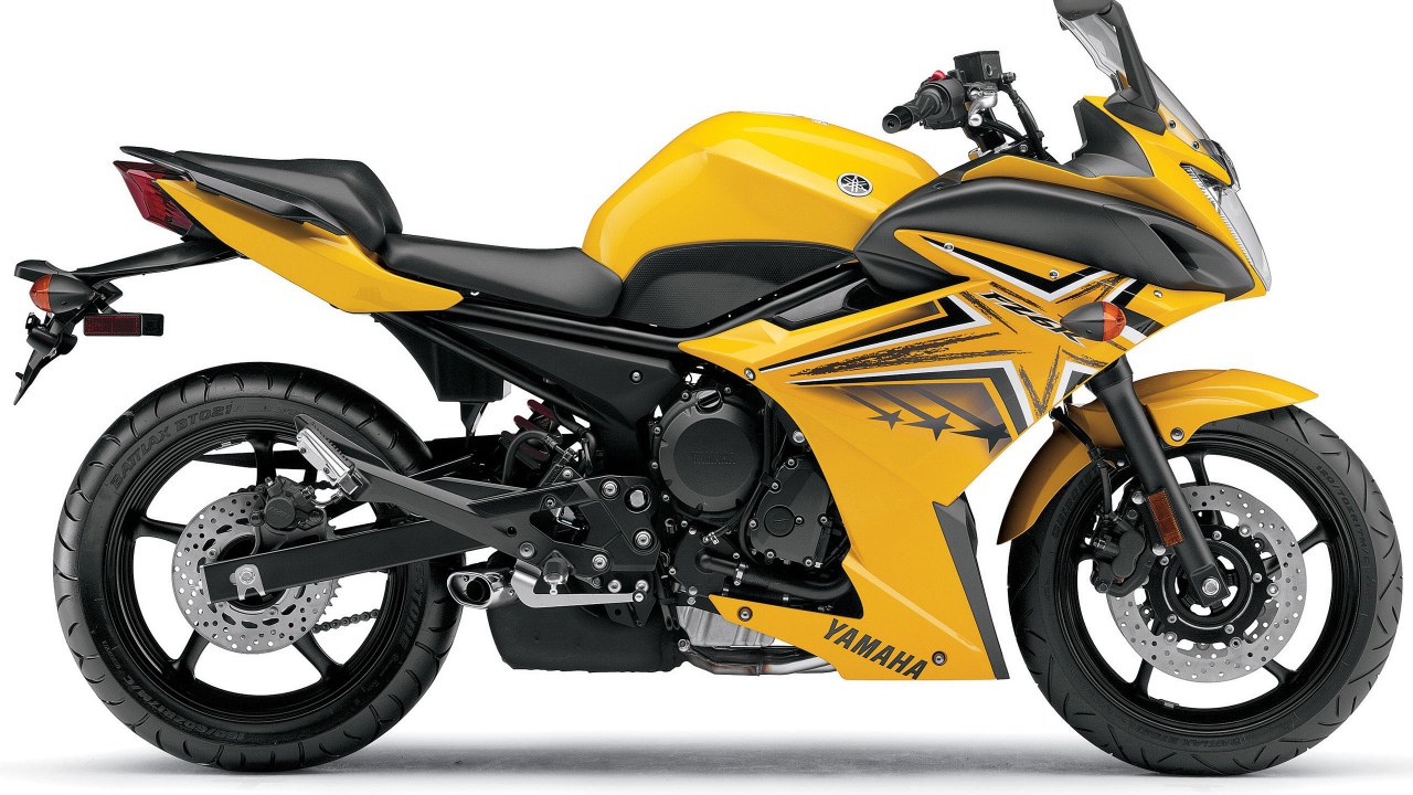 Желтый Yamaha fz6r