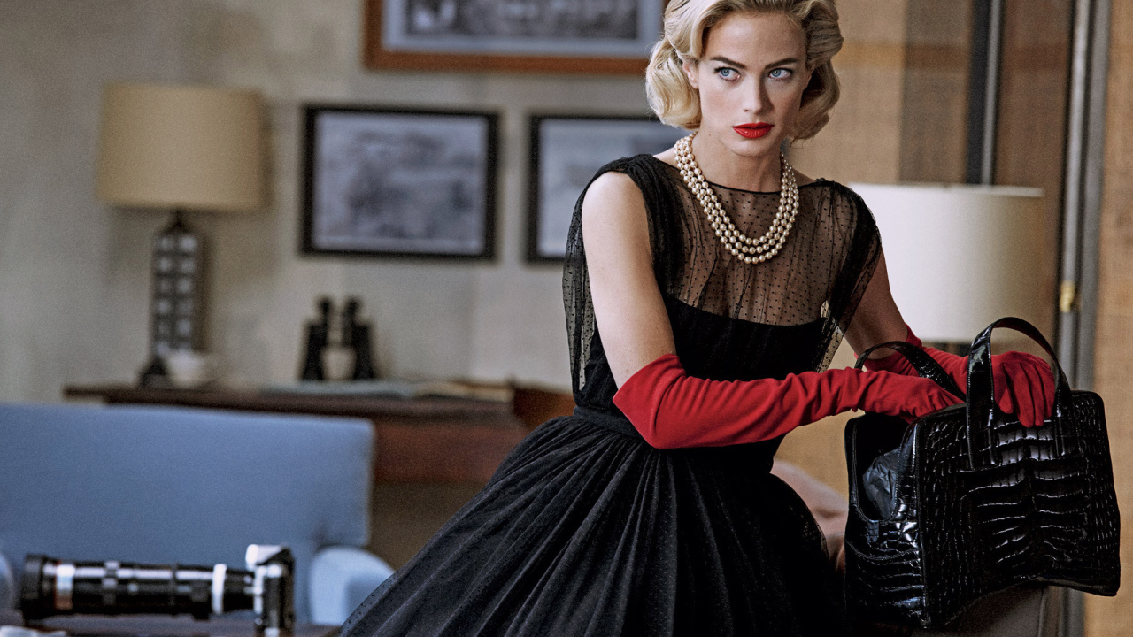 Окно во двор