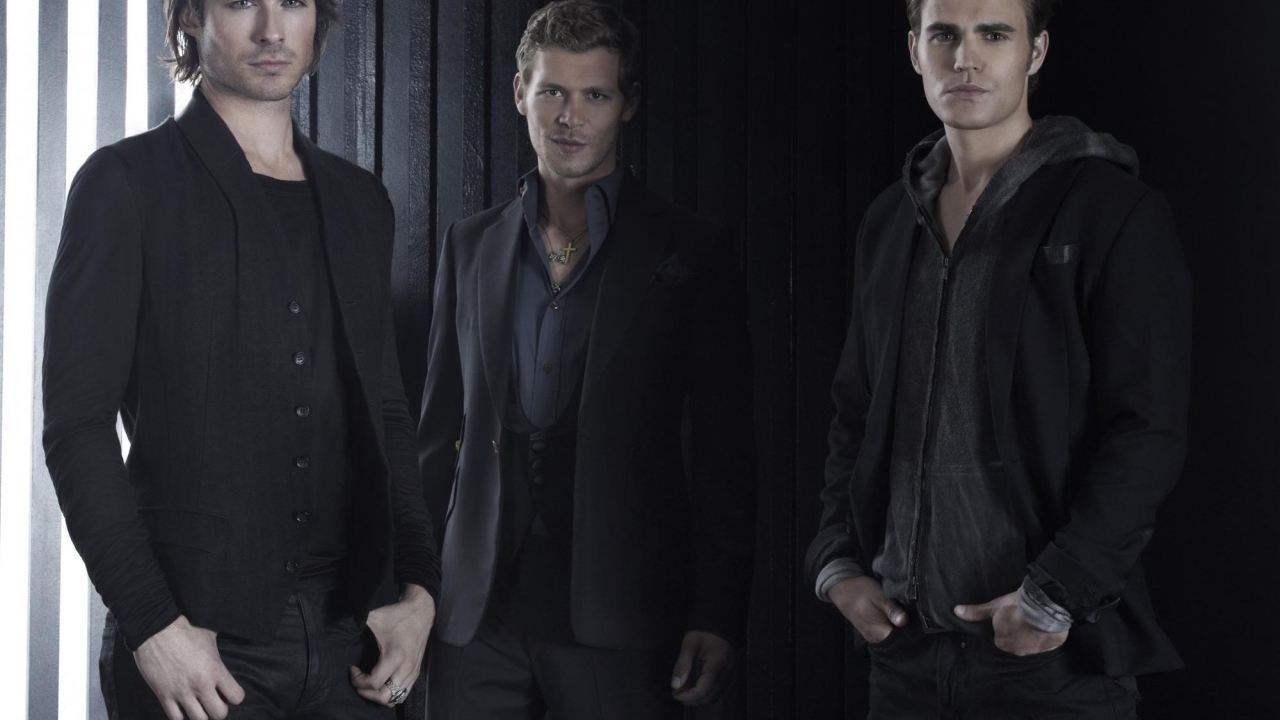 Сериал Дневники вампира