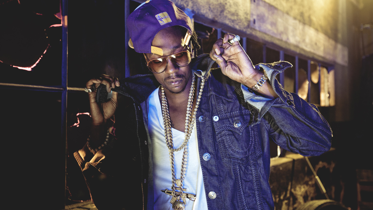 Рэпер перед выступлением