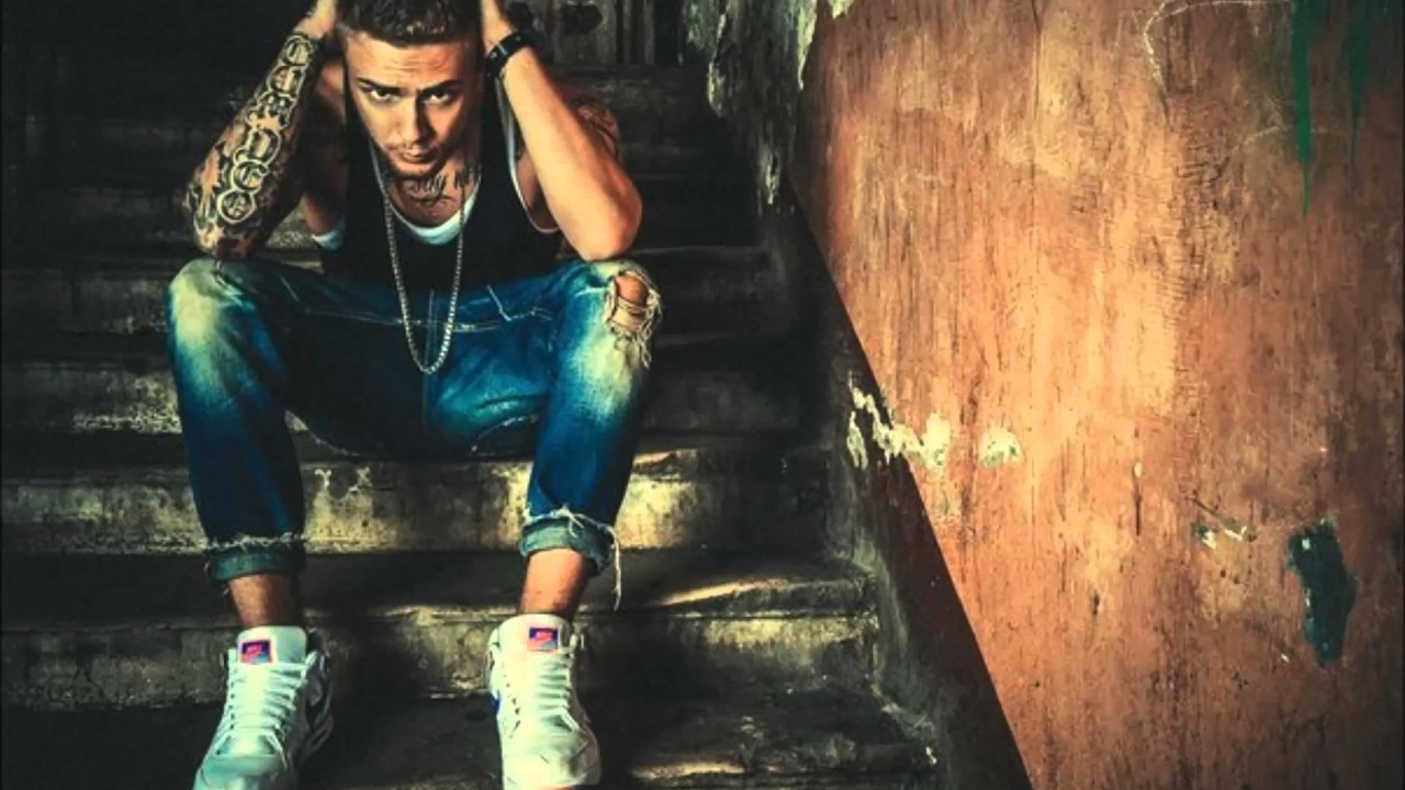 Молодой исполнитель Егор Крид