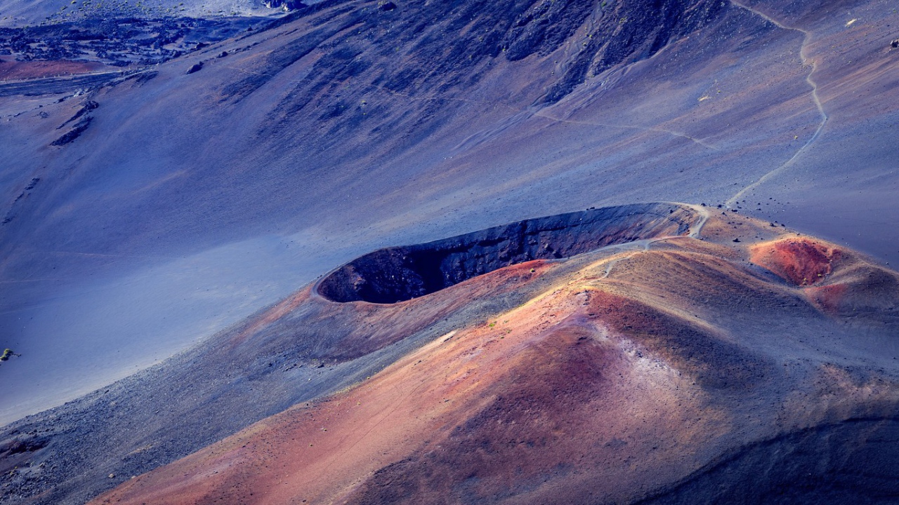 Давно затухший вулкан