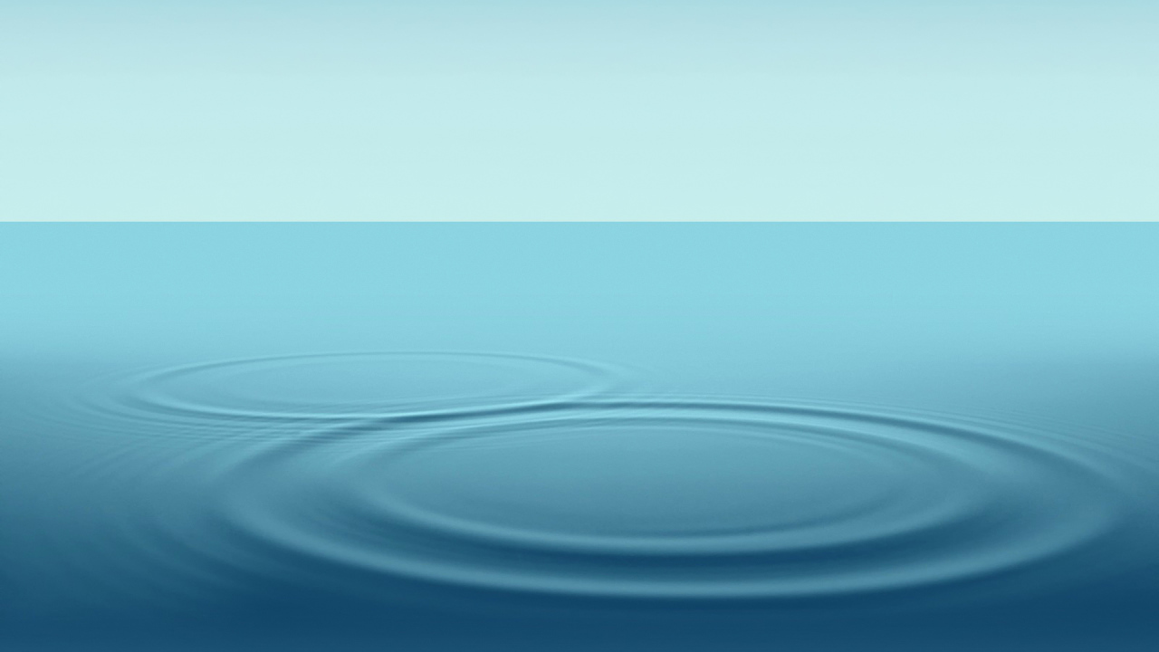 Круги на синей воде