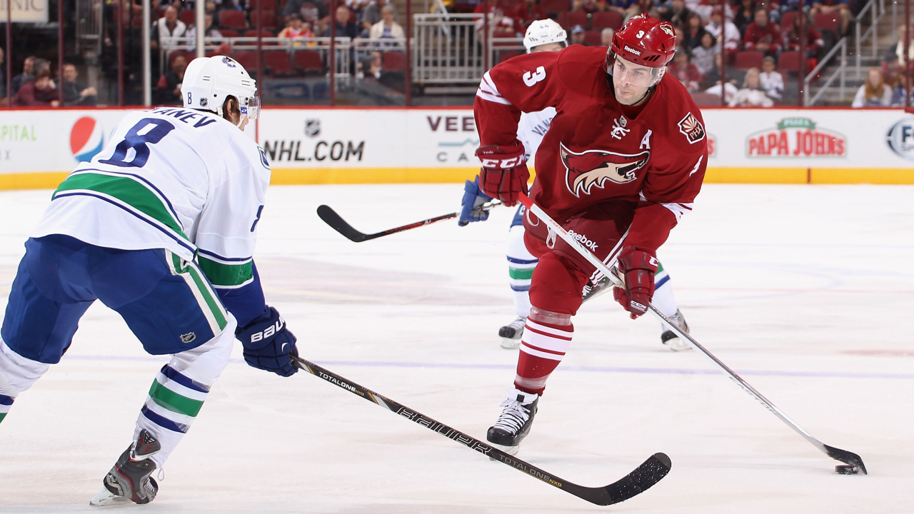 Хоккеист Кейт Яндл