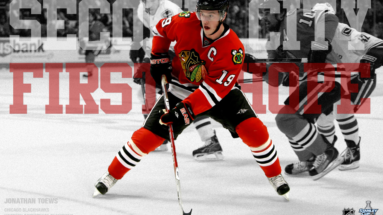 Хоккеист Чикаго Джонатан Тэйвз