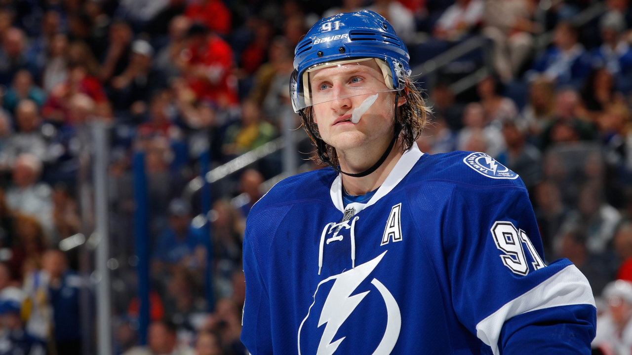 Хоккеист Тампа-Бэй Стивен Стэмкос