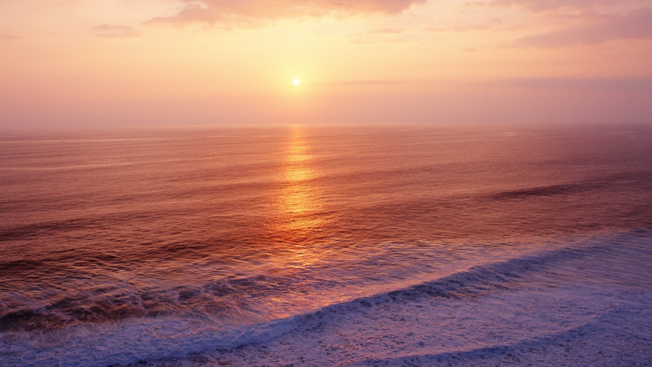 Восход над морем на Бали