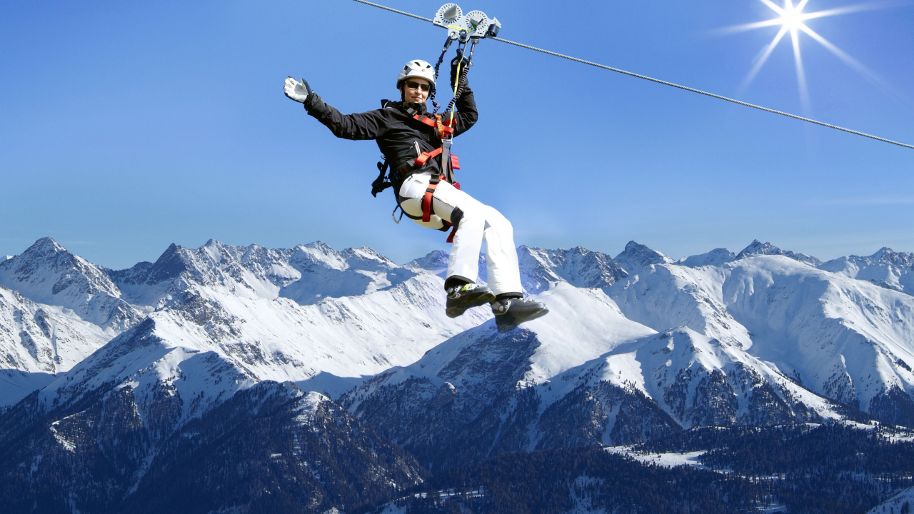 Активный отдых на горнолыжном курорте Серфаус, Австрия