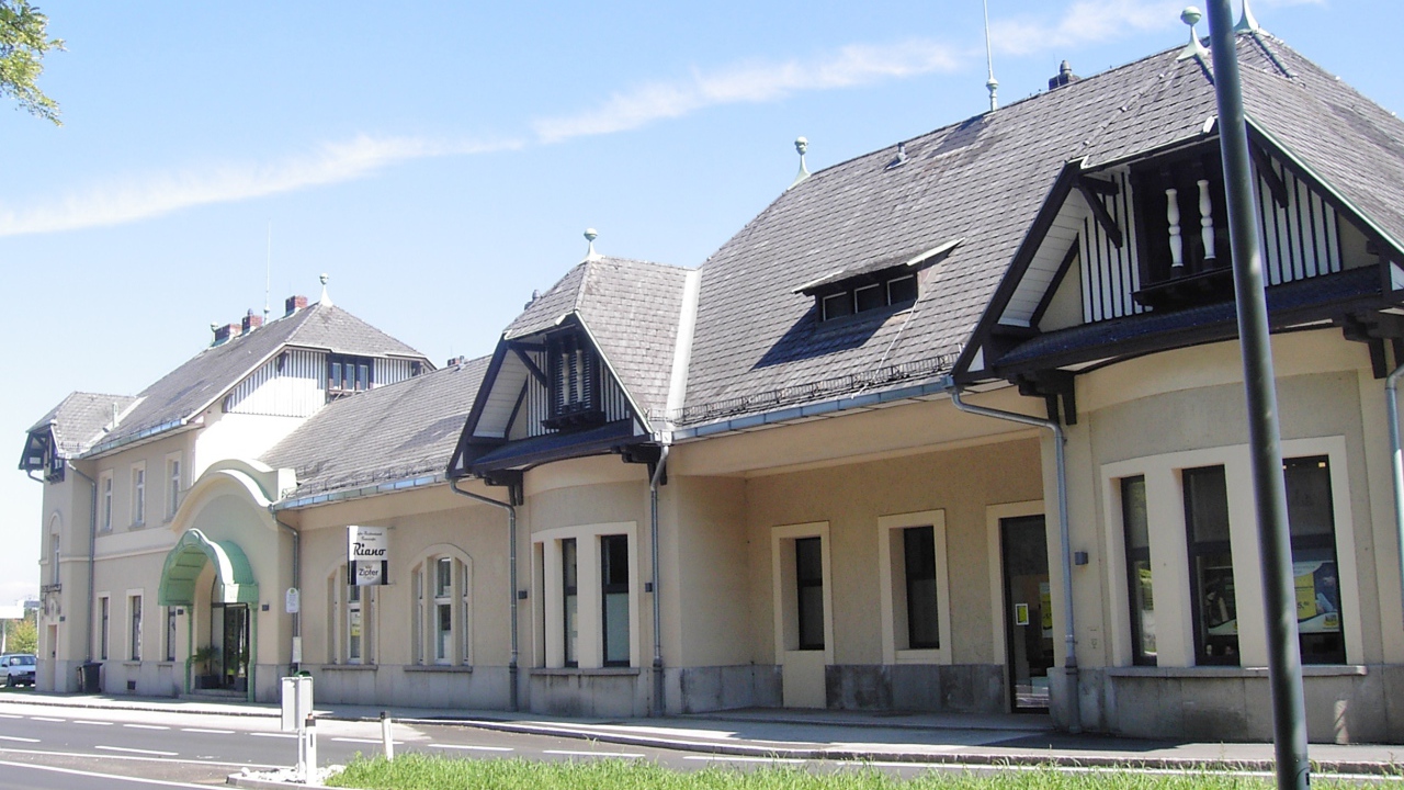 Городская улица на курорте Бад Халль, Австрия