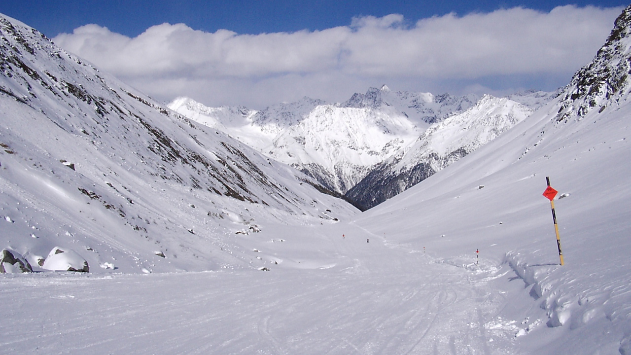 Лыжная трасса на горнолыжном курорте Зёльден, Австрия