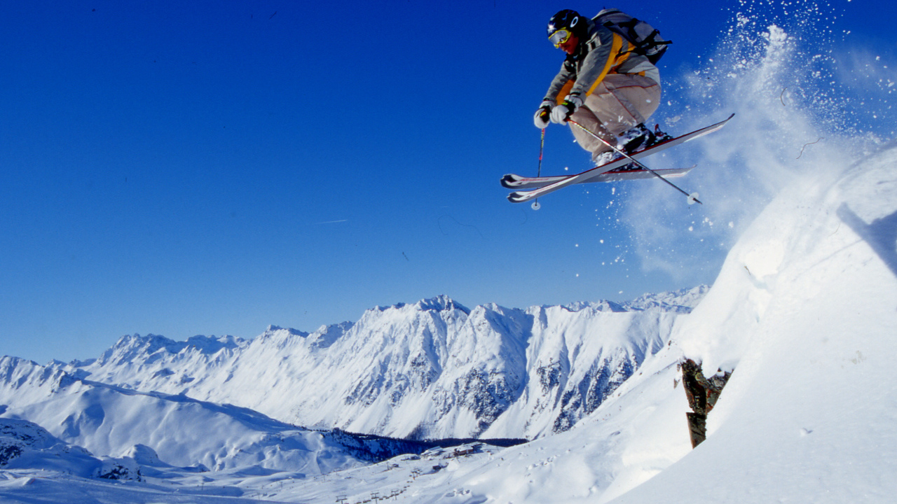 Катание на лыжах на горнолыжном курорте Ишгль, Австрия