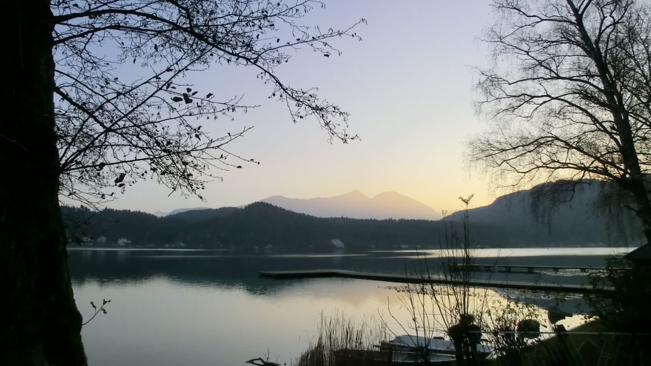 Закат на озере Клопайнер Зее, Австрия