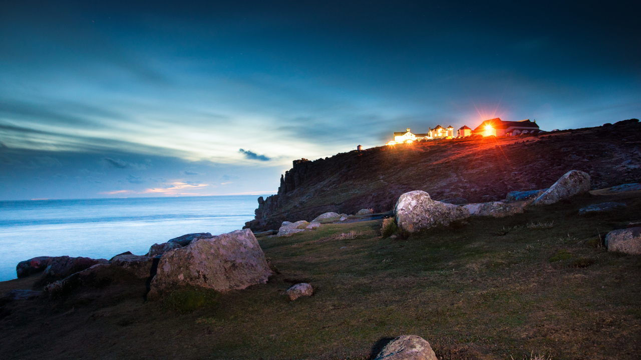 Лендс Энд отель, Великобритания