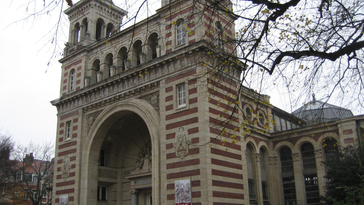 Арка в городе Лилль, Франция