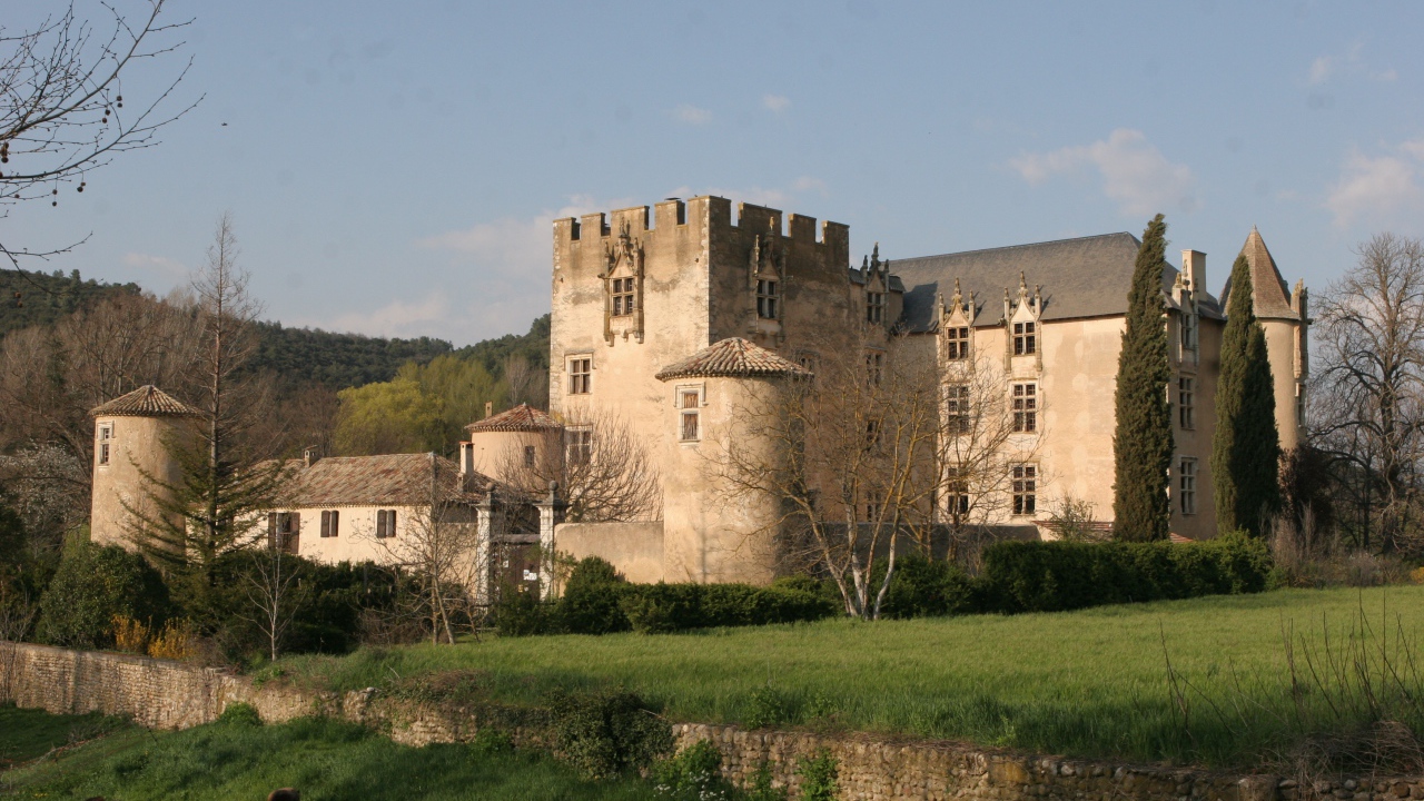 Замок в Провансе, Франция