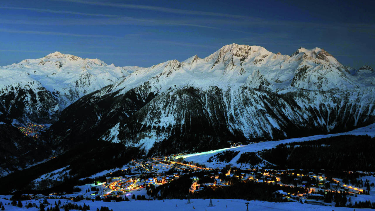 Панорама на горнолыжном курорте Куршевель, Франция