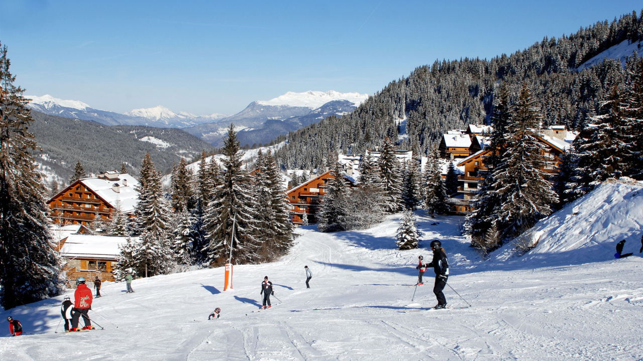 Зимний отдых на горнолыжном курорте Мерибель, Франция