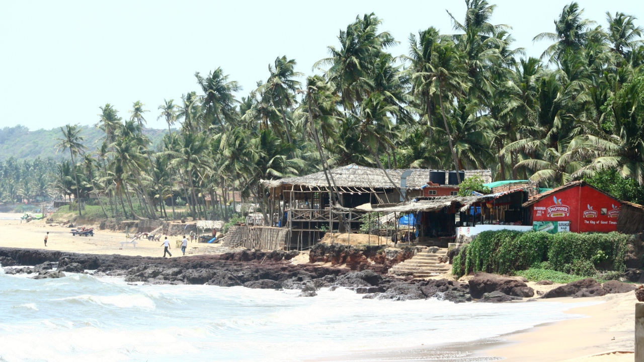 Отпуск на пляжах в Анджуне